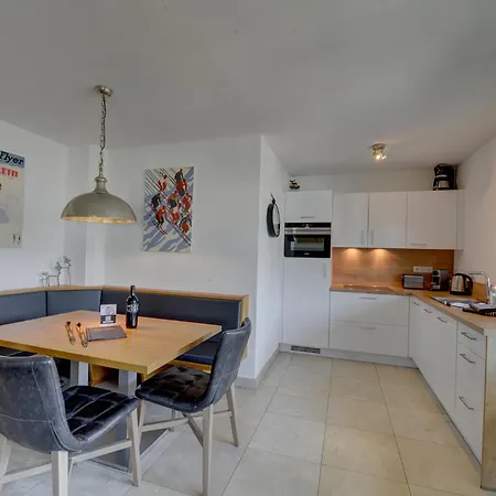 Apartament Residenz An Der Burg By *